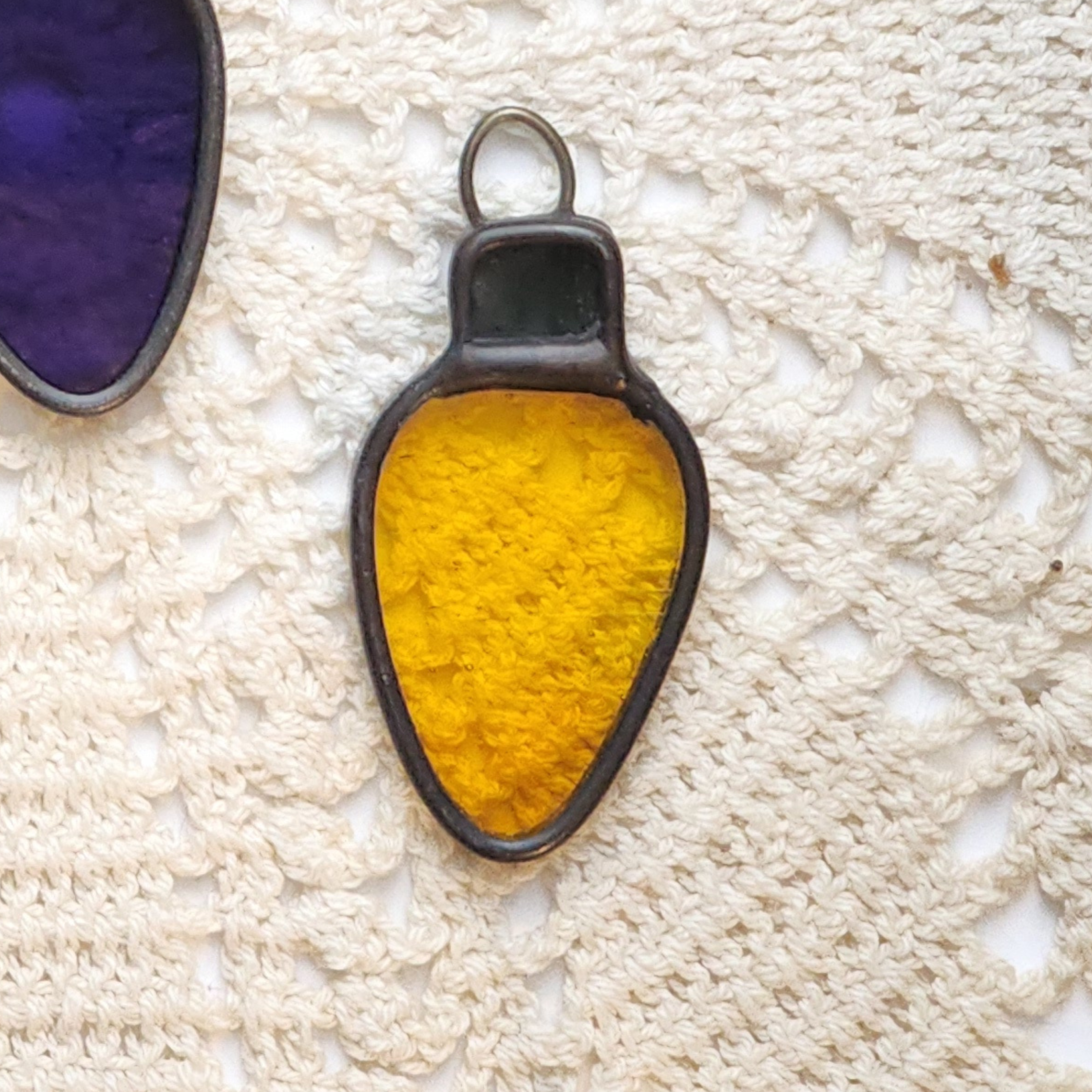Old-Fashioned Christmas Tree Light Stained Glass Ornament